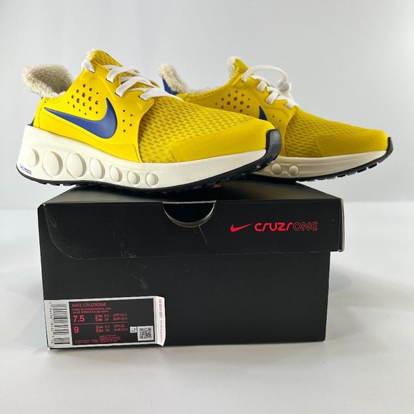 Nike Cruzrone Speed Yellow / Game Royal NIB Running Shoes - Picture 1 of 14